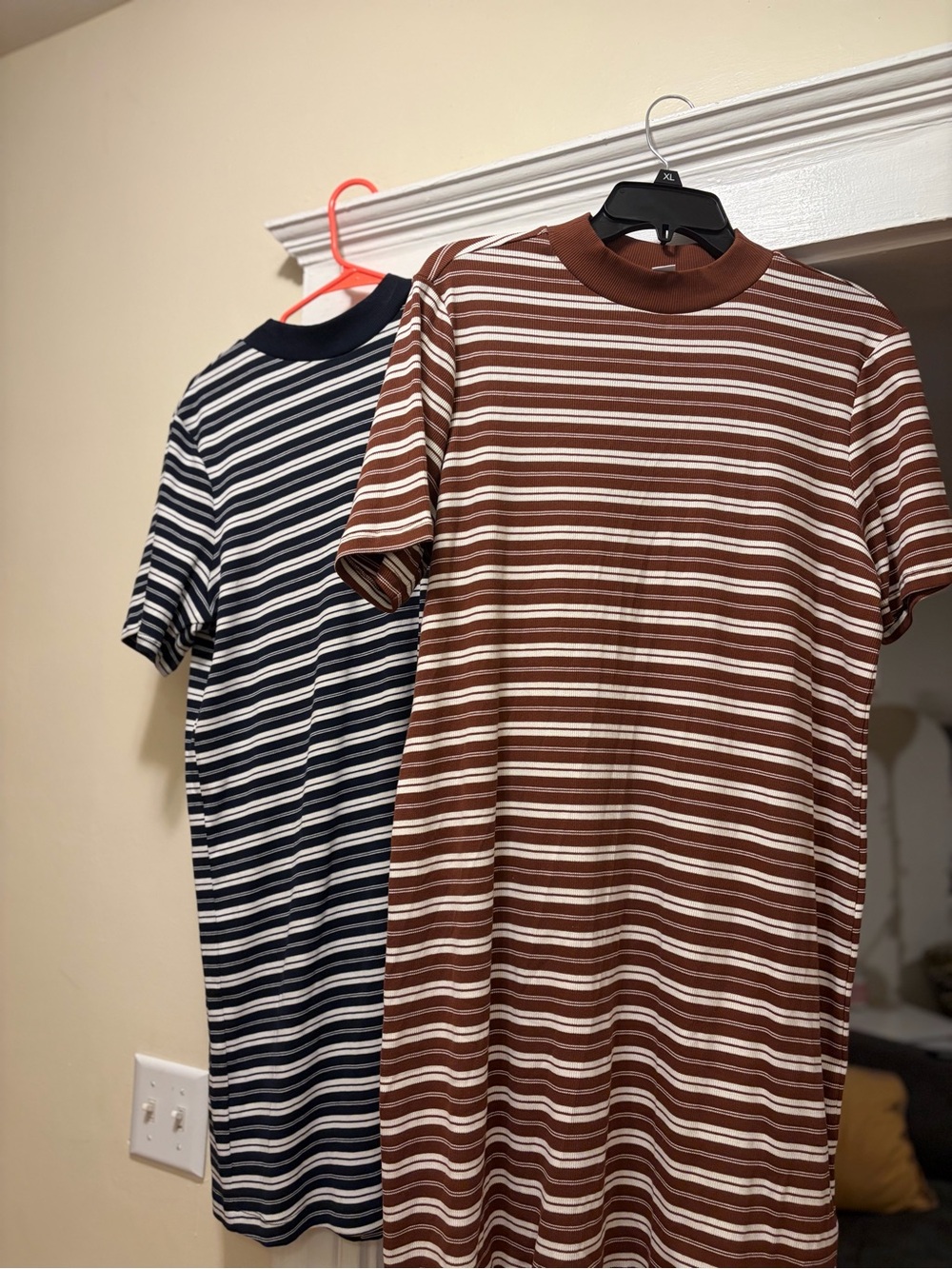 Old Navy Striped Short-Sleeve Midi Dress - Brown & Navy